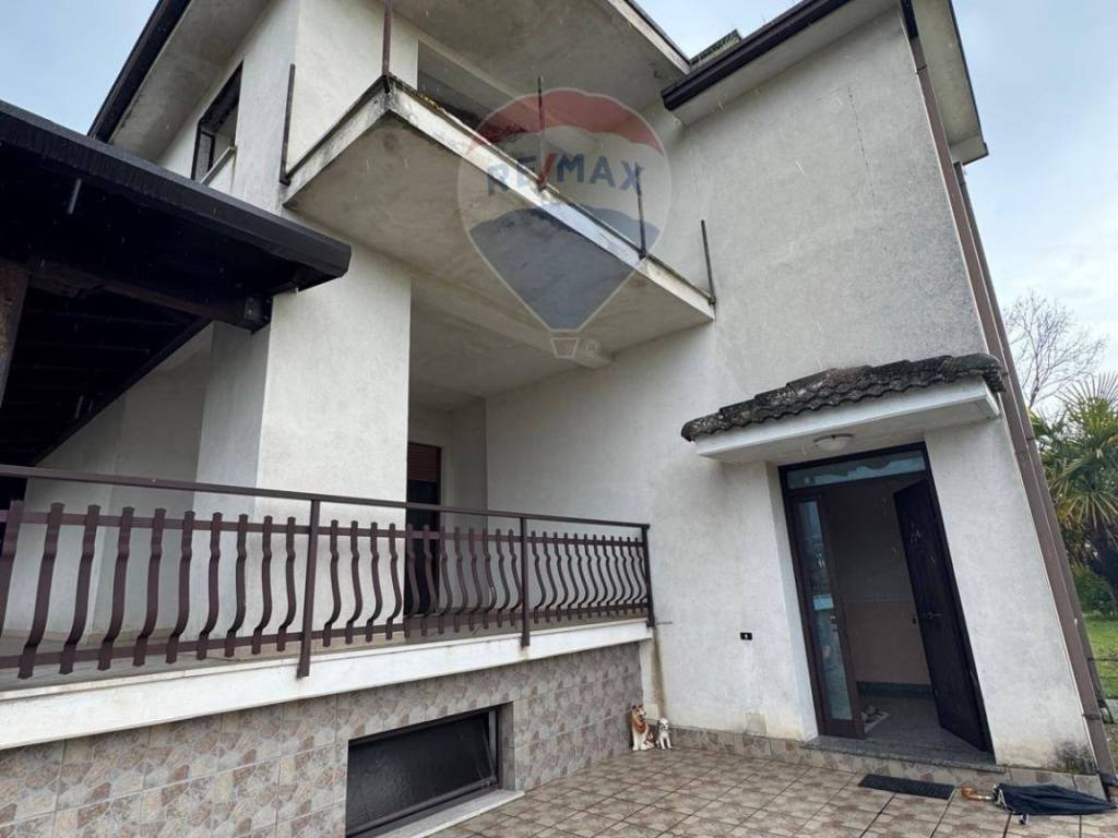 Casa indipendente a Roccasecca in via punzie, 2 - Foto 3