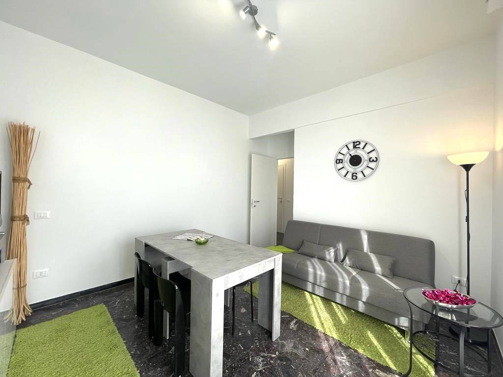 Appartamento a Spotorno in Viale Europa - Foto 3