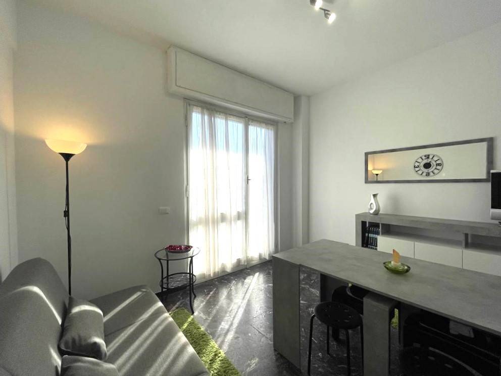 Appartamento a Spotorno in Viale Europa - Foto 4