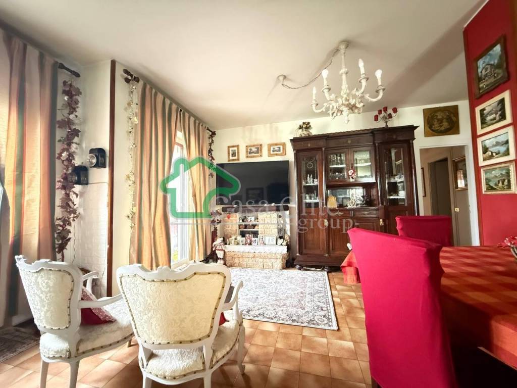 Appartamento a Lodi in Via Fratelli Baggi - Foto 4