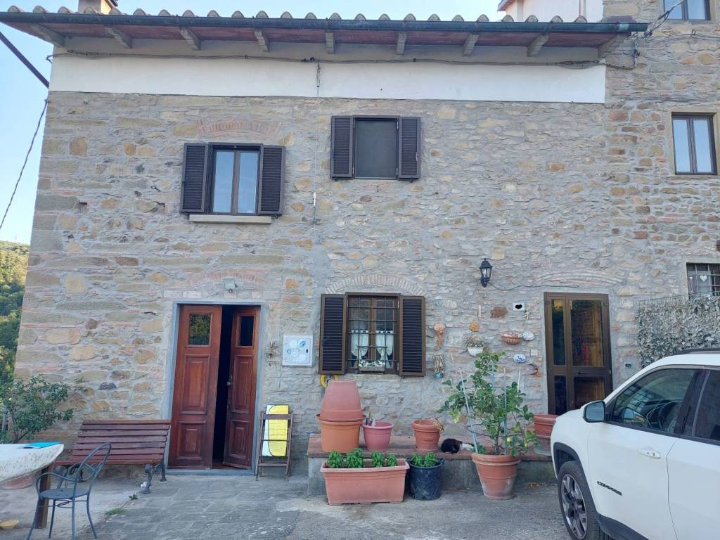 Rustico / casale a Serravalle pistoiese in Via San Biagio - Foto 2
