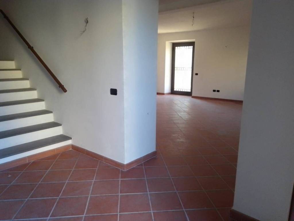 Villa a Poggibonsi in Località Montefalconi - Foto 2