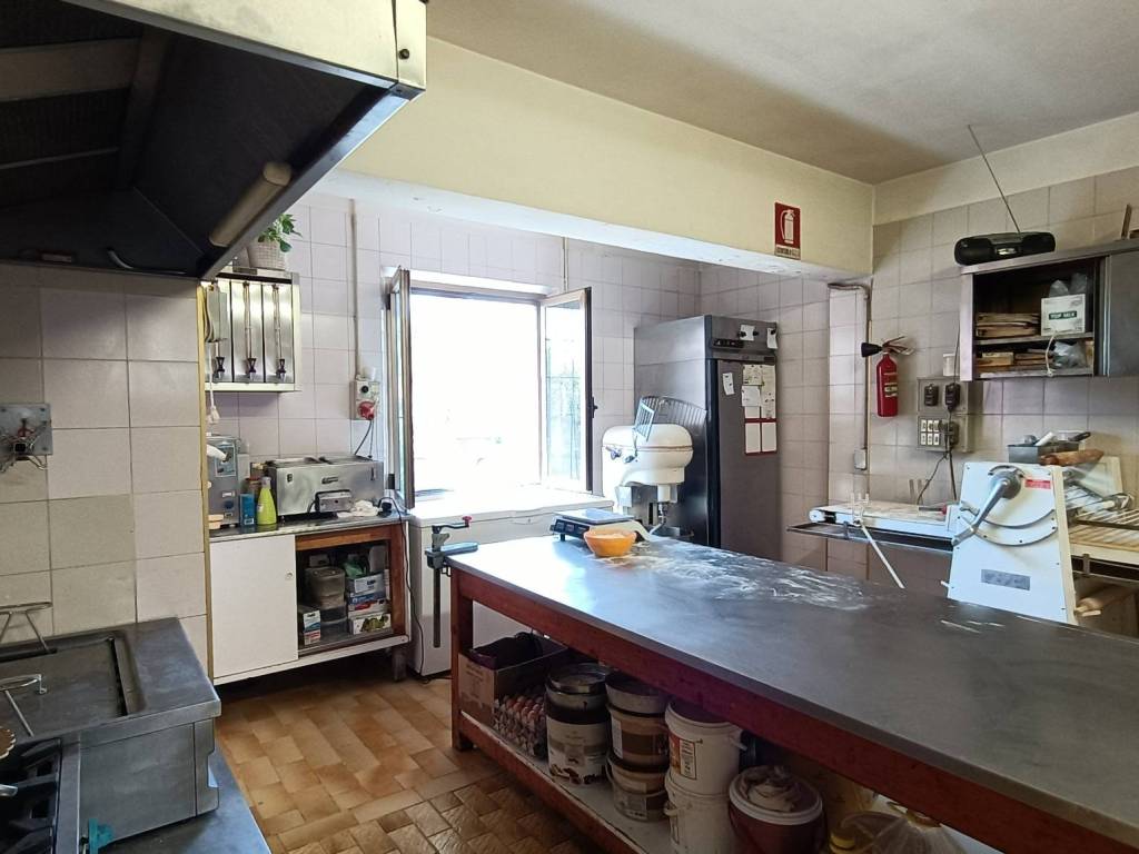 Palazzo / stabile a Corridonia - Foto 2