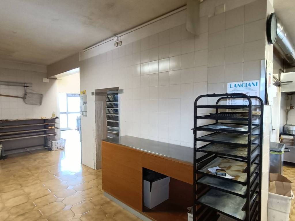 Palazzo / stabile a Corridonia - Foto 4