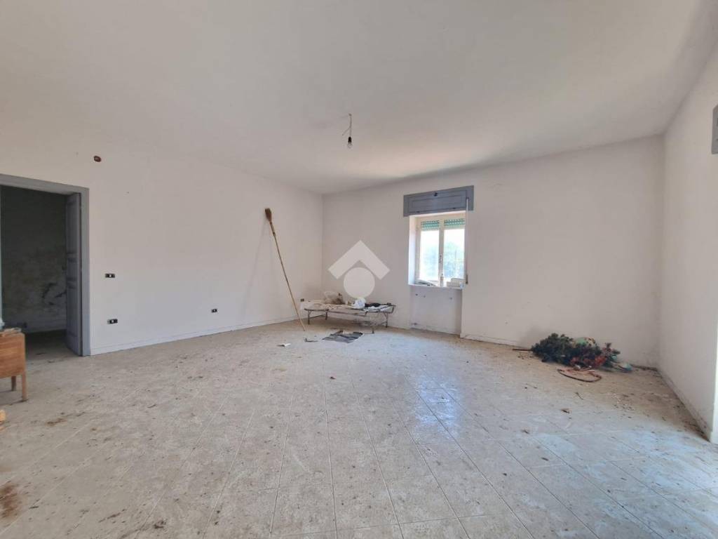 Casa indipendente a Sant'agata de' goti in C/da S.Silvestro, 5 - Foto 4