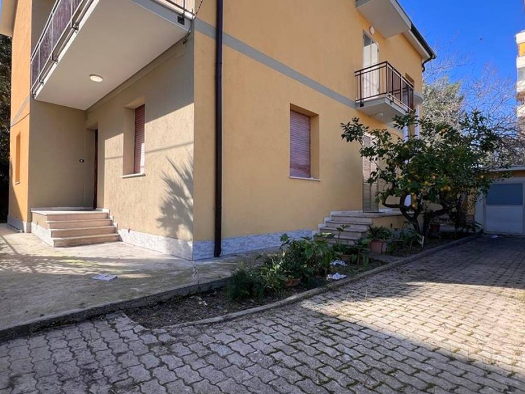 Villa a Pescara in Via Luisa Molines-Sanfelice, 14 - Foto 4