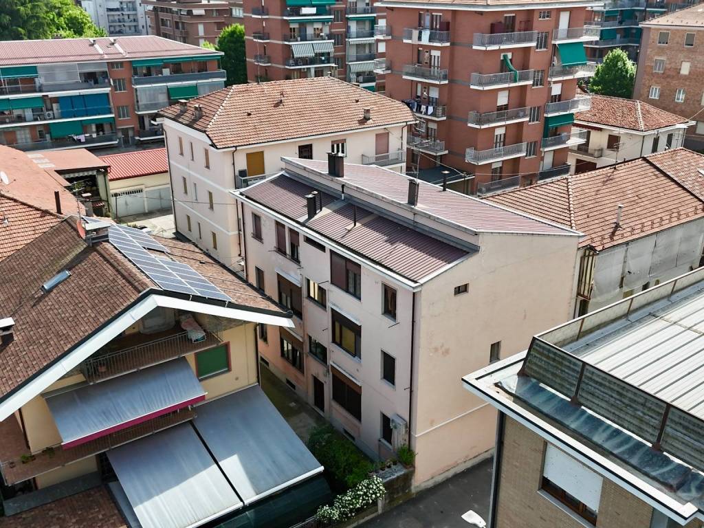 Appartamento a Alba in Via Nazario Sauro, 13 - Foto 2