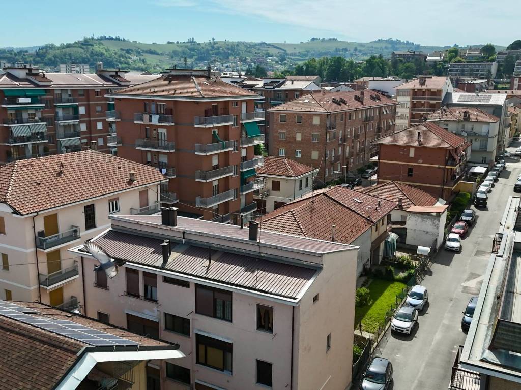 Appartamento a Alba in Via Nazario Sauro, 13 - Foto 3