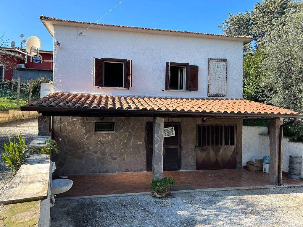 Villa a Fara in sabina in Strada degli Inglesi - Foto 3