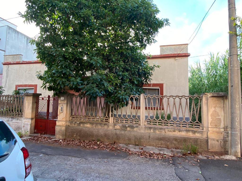 Villa a Salve in Via Vittorio Veneto, 80 - Foto 4