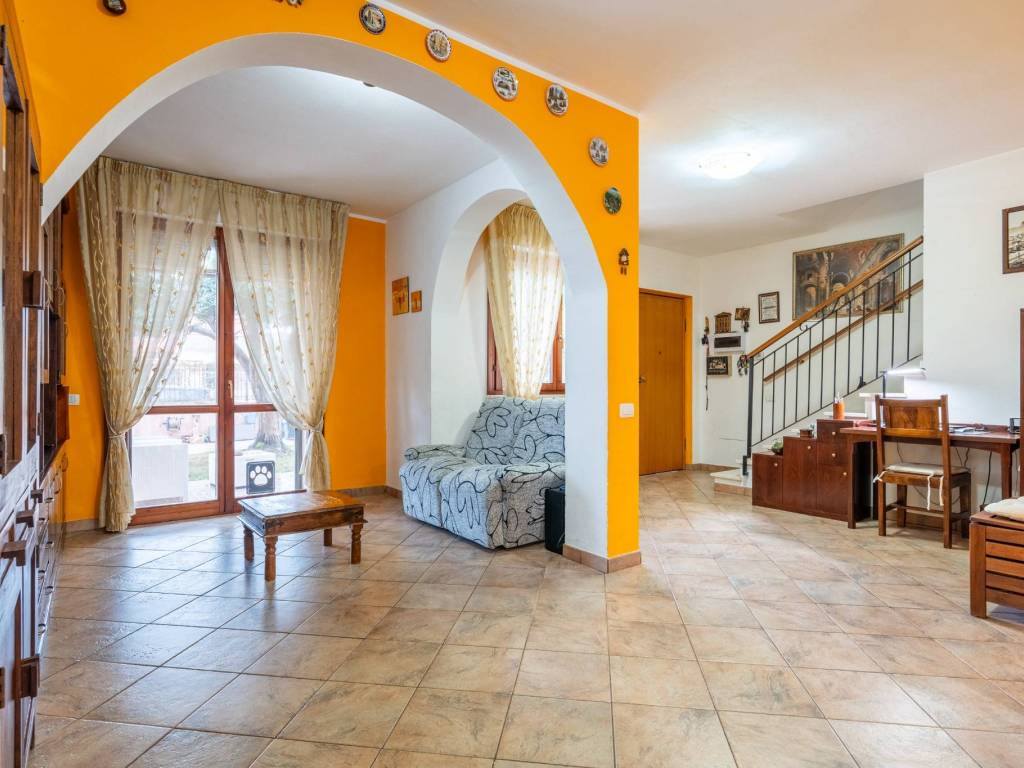 Villa a Capoterra in Via Gorgona - Foto 2