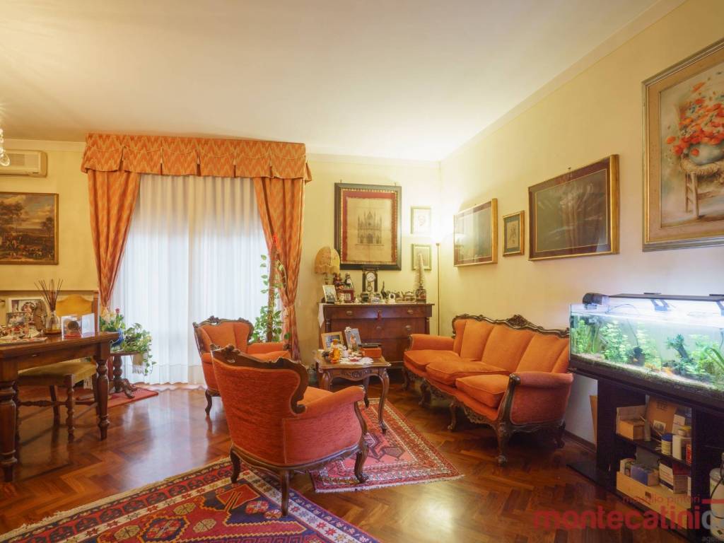 Appartamento a Montecatini-terme in Via Vincenzo Bellini - Foto 3