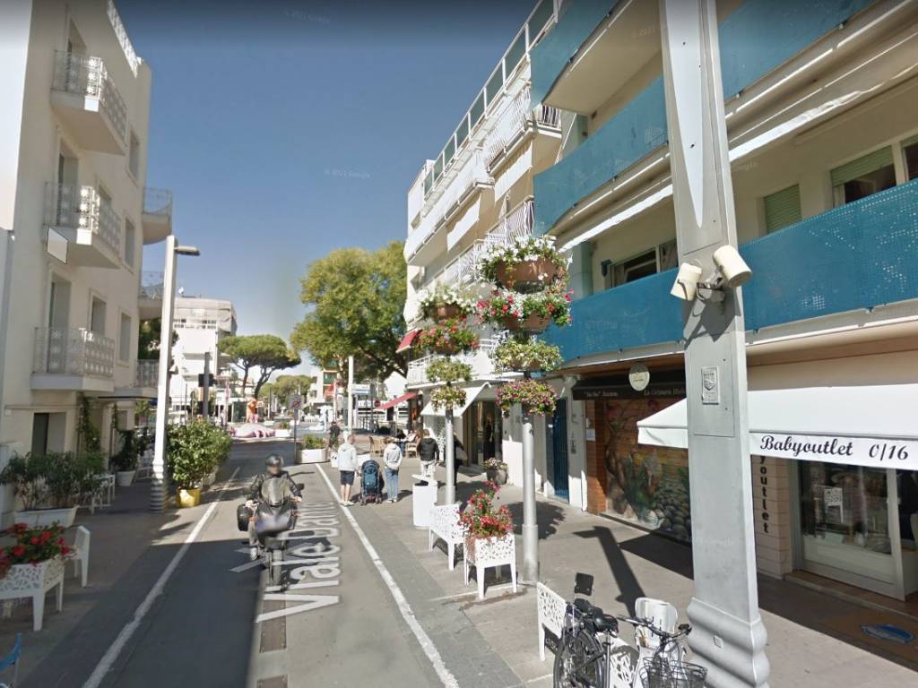 Appartamento a Riccione in Viale Dante Alighieri, 104 - Foto 3