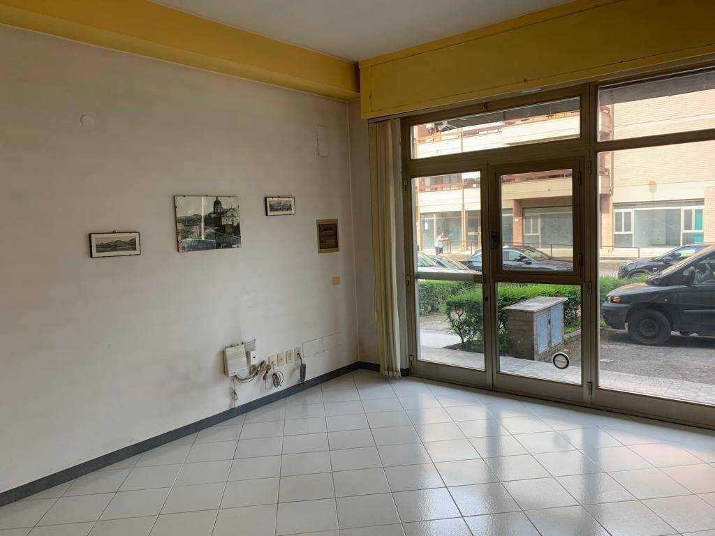 Immobile a Bastia umbra in via Alcide De Gasperi - Foto 4