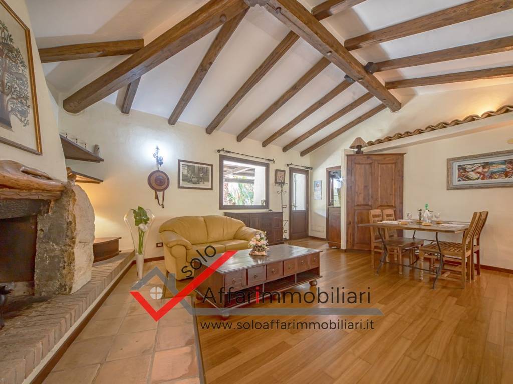Villa a Loiri porto san paolo in Strada Senza Nome 5 - Foto 2