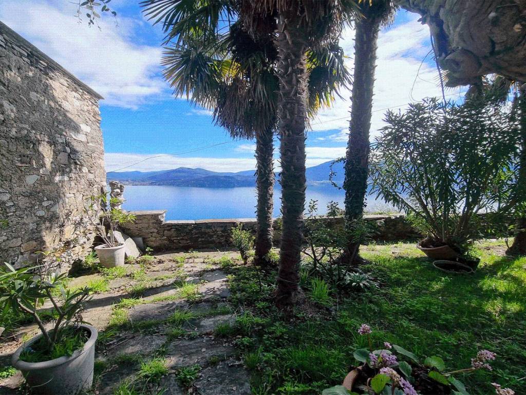 Villa a Oggebbio in Frazione Rancone - Foto 3