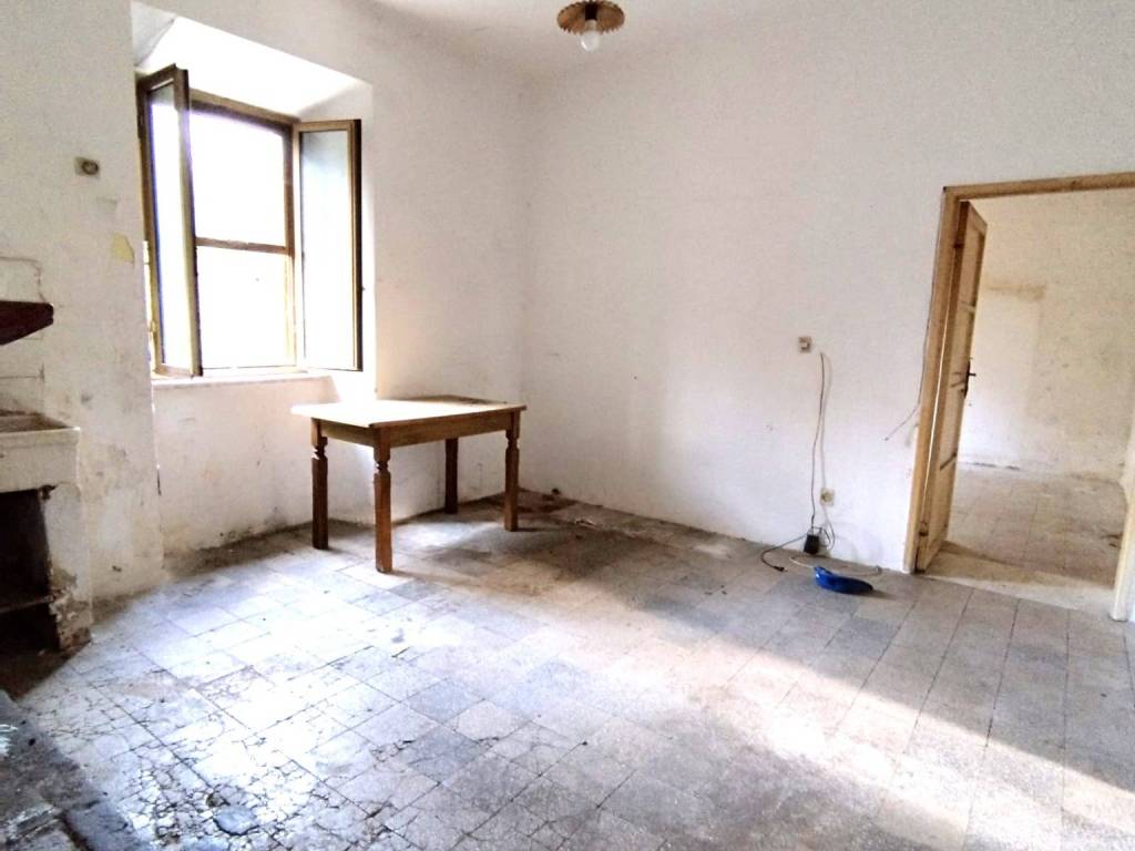 Appartamento a Coreno ausonio in Viale della Libertà, 22 - Foto 4