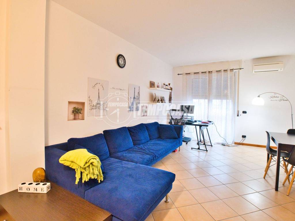 Appartamento a Galliate in Via Novara - Foto 2