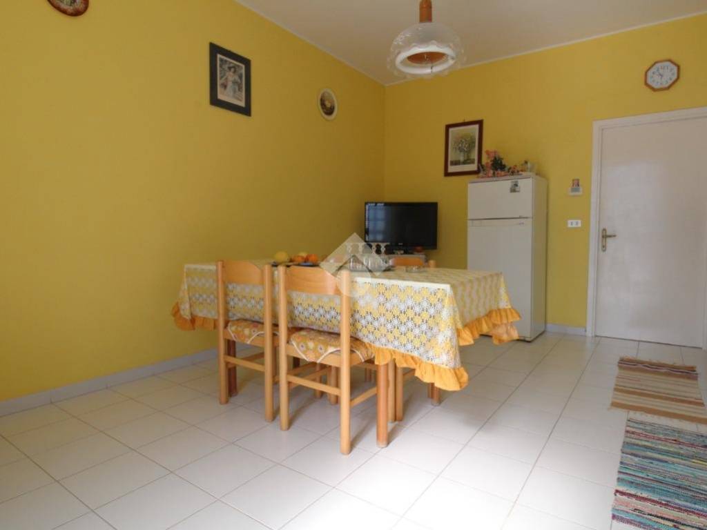 Casa indipendente a Bellante in Via Sant'Angelo, 11 - Foto 3