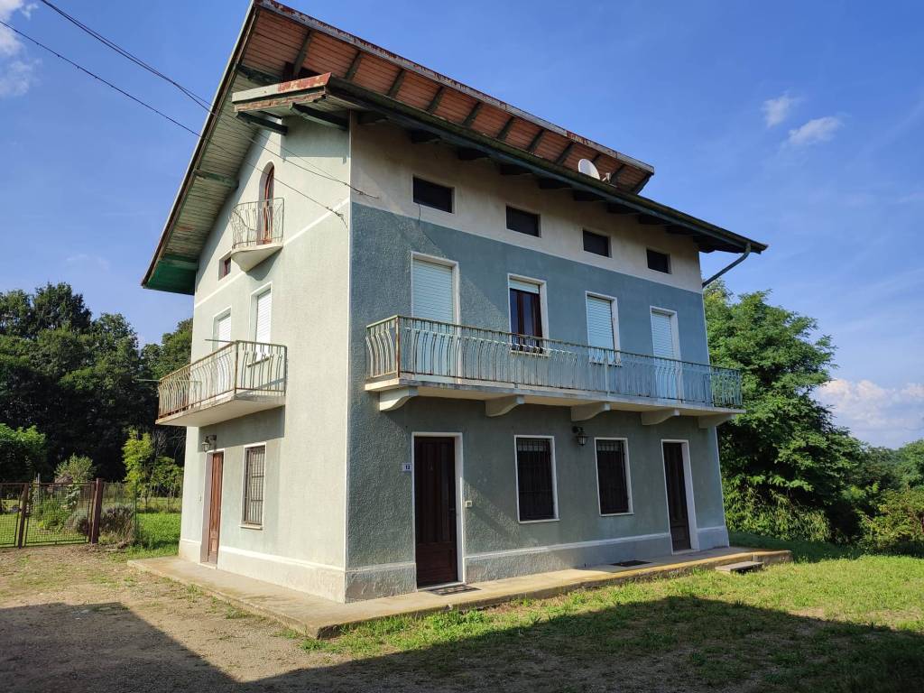 Villa a Lessona in Via Fiora - Foto 2