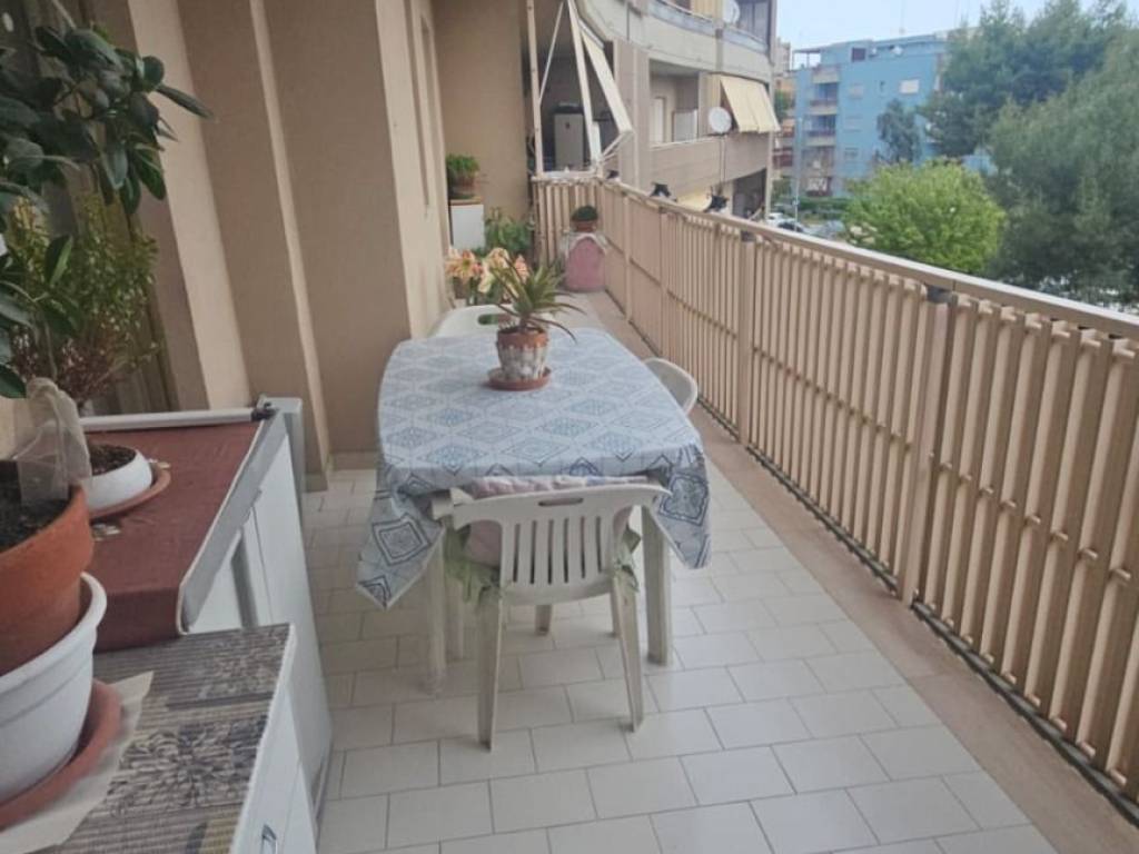 Appartamento a Barletta in Viale Dante Alighieri, 78 - Foto 3