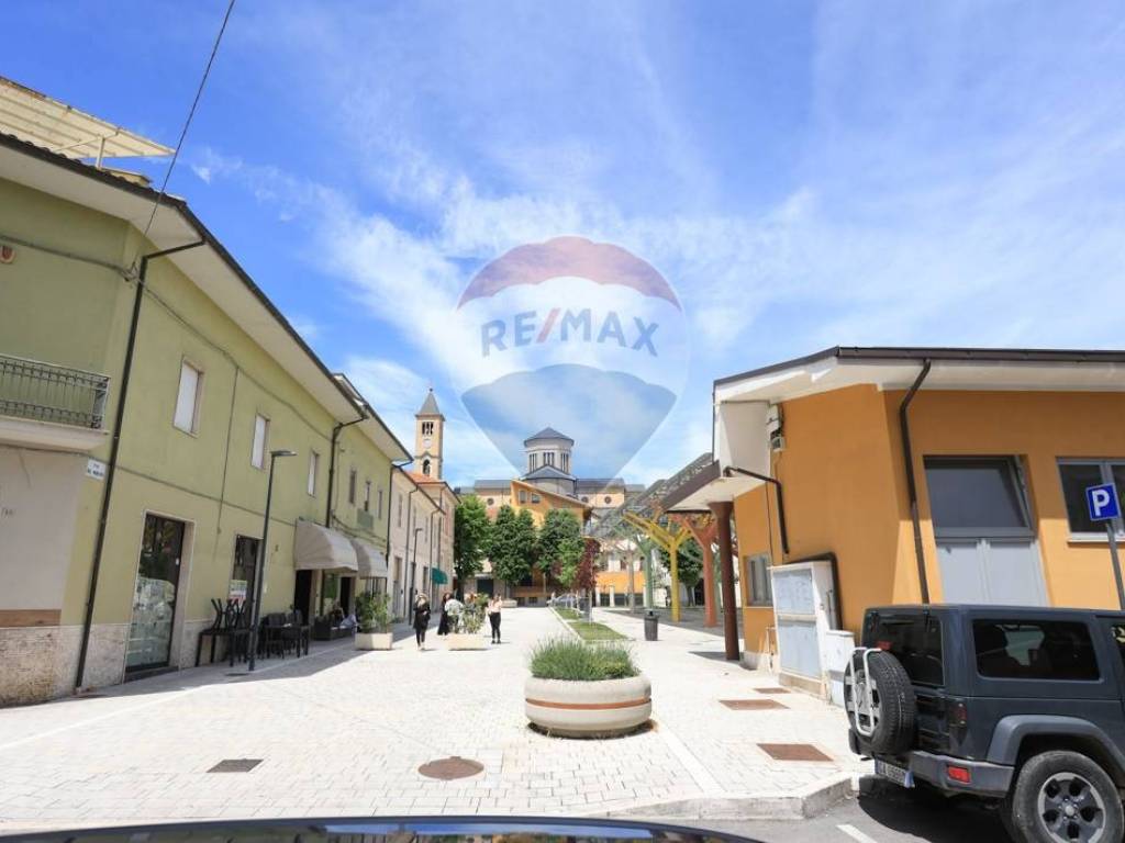 Casa indipendente a Avezzano in VIA BENEDETTO CROCE - Foto 3