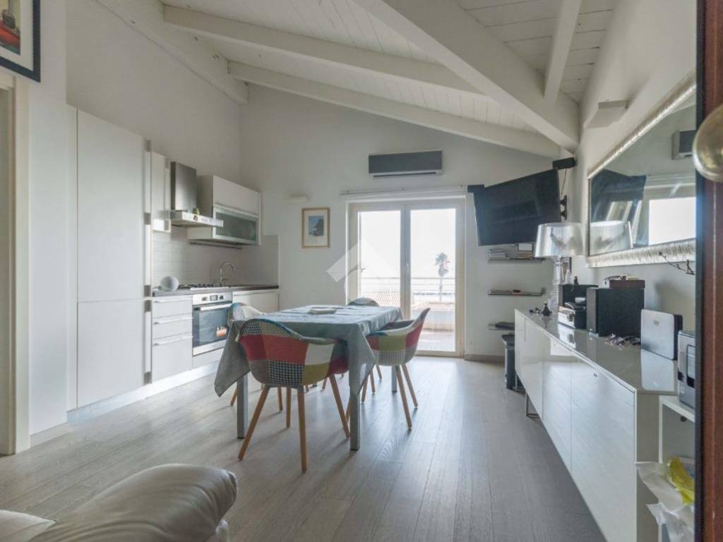 Appartamento a Roseto degli abruzzi in Via dei sabini, 4 - Foto 2