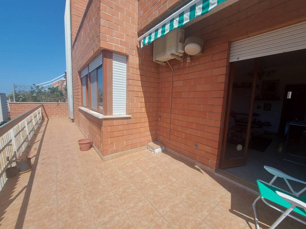 Appartamento a Taranto in Via Plinio, 51 - Foto 2