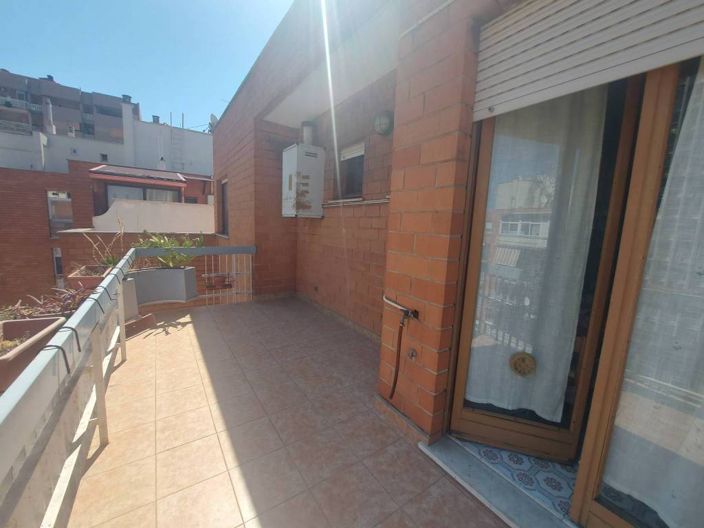 Appartamento a Taranto in Via Plinio, 51 - Foto 3