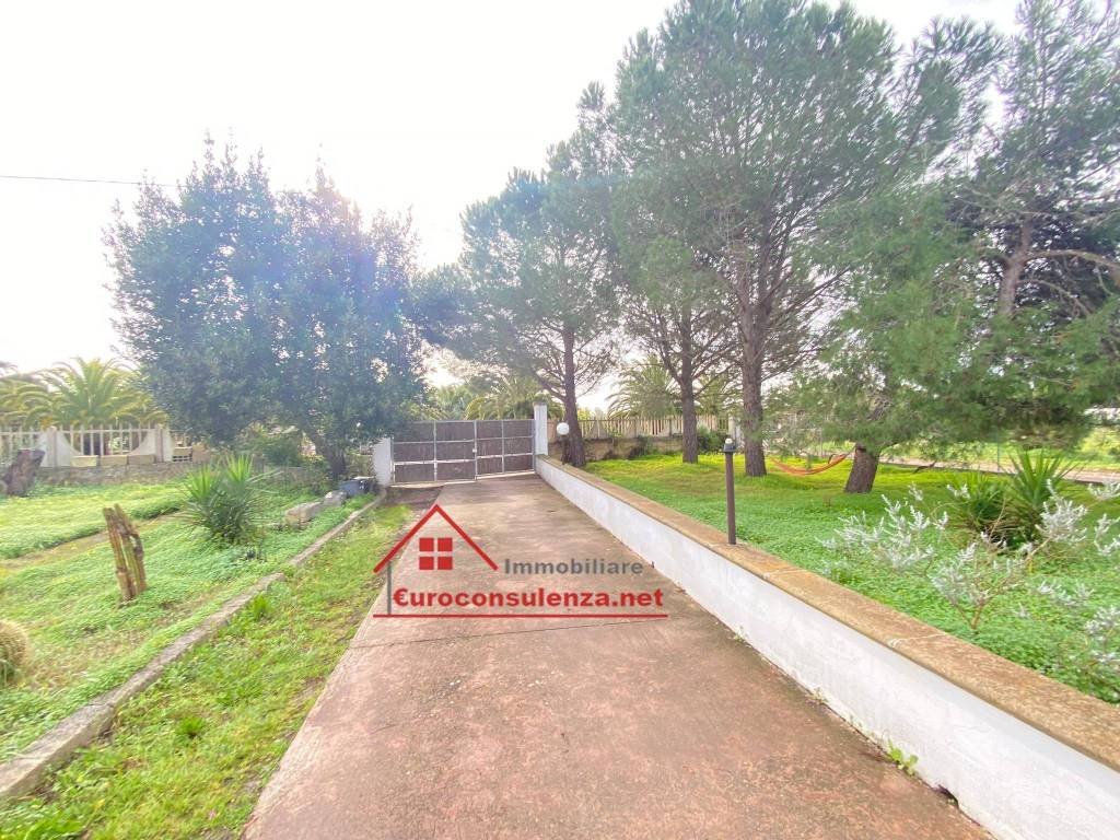 Villa a Melissano in Strada Comunale Melissano Casarano - Foto 3
