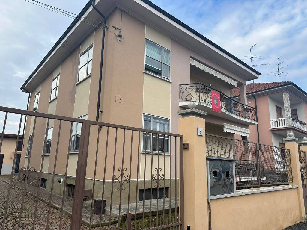 Villa a Santhià in Via Vittorio Alfieri, 11 - Foto 2