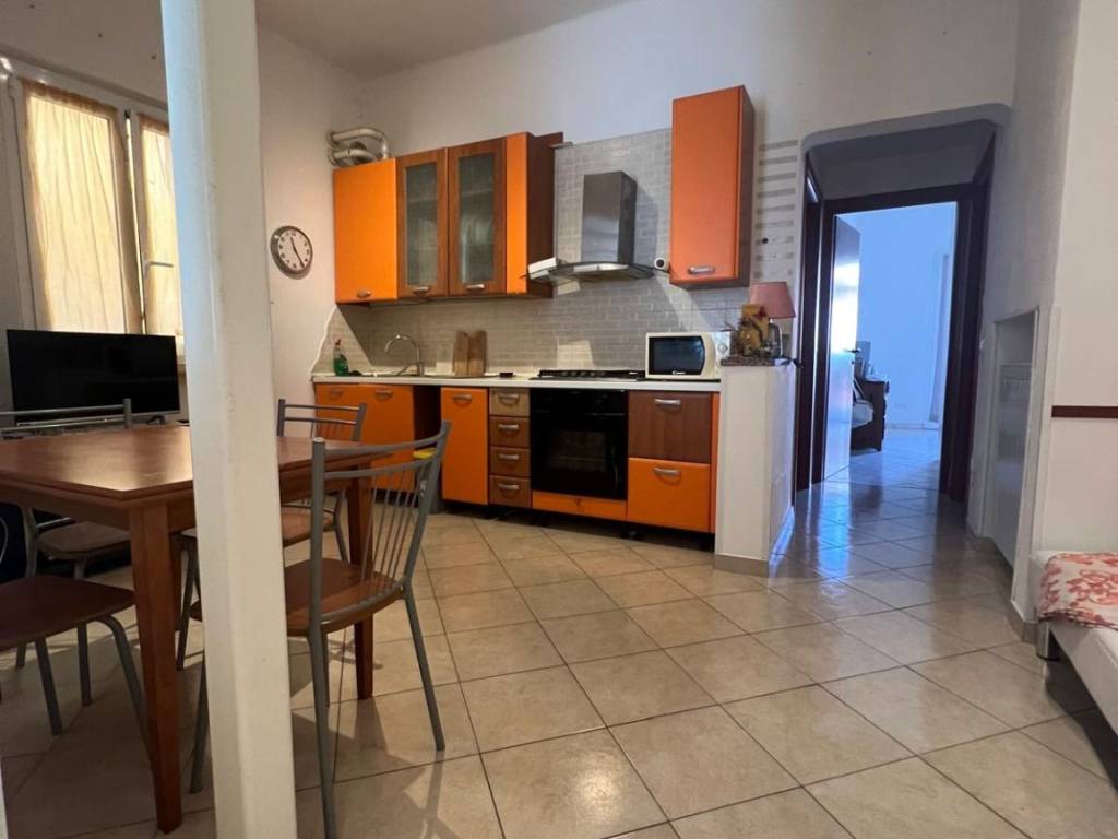Appartamento a Finale ligure in Via Giovanni Porro - Foto 3