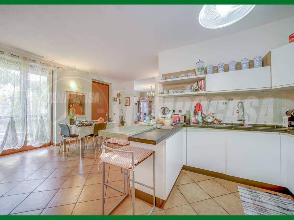Villa a Gavirate in Via Moncucco, 17 - Foto 4