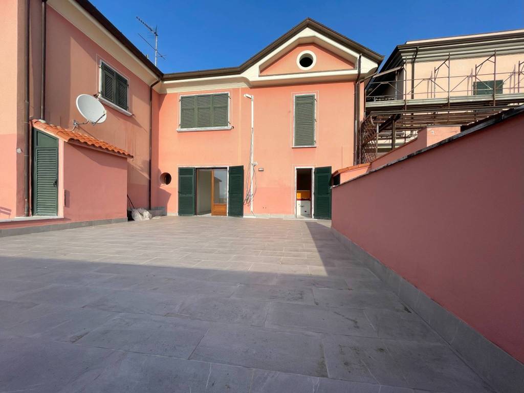Villa a Sarzana in Via Falcinello, 128 - Foto 2