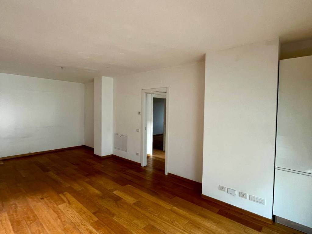 Appartamento a Como in Via Giorgio Giulini, 14 - Foto 3