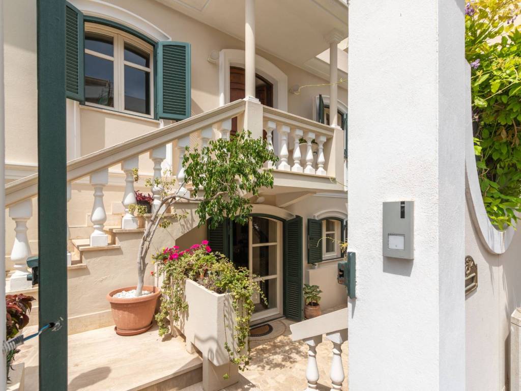 Villa a Cagliari in Via dei Gabbiani, 11 - Foto 3