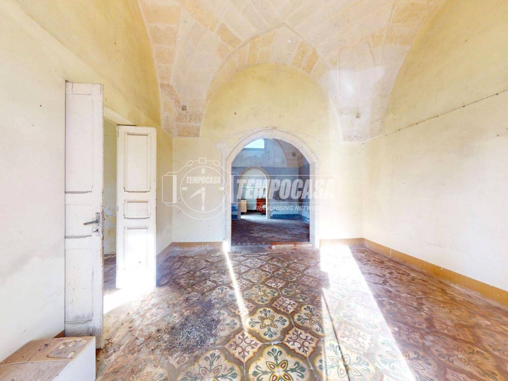 Casa indipendente a Ruffano in Via Alessandro Volta 50 - Foto 2