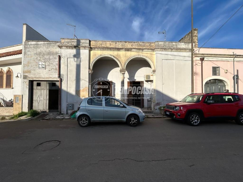 Casa indipendente a Ruffano in Via Alessandro Volta 50 - Foto 3