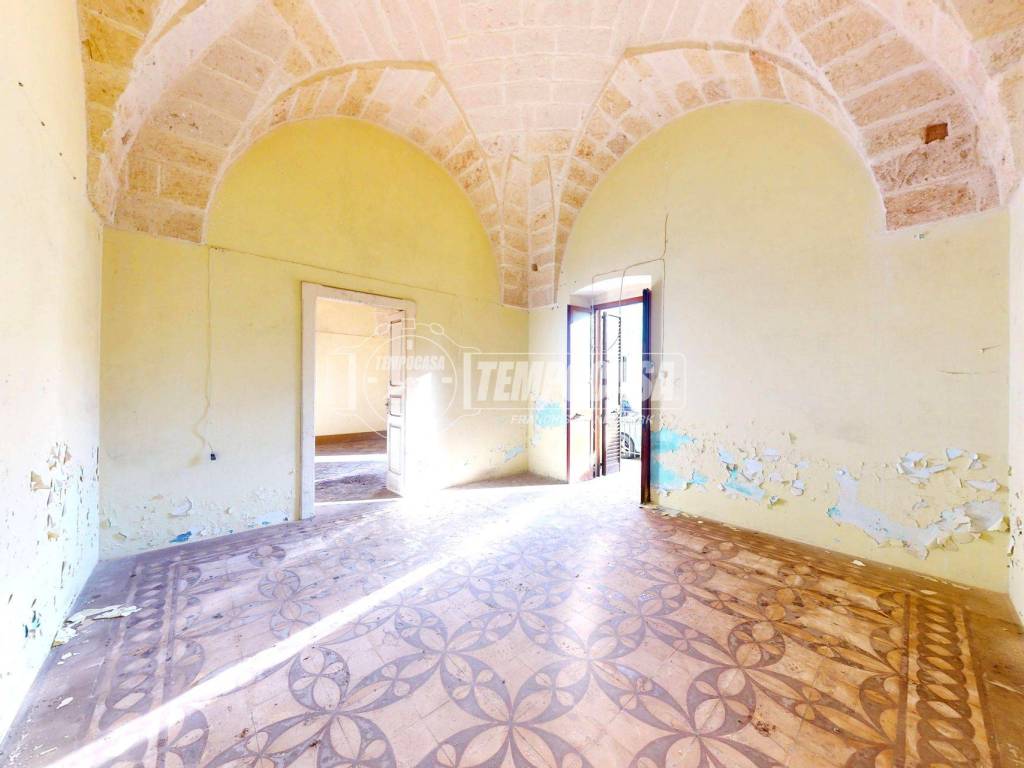 Casa indipendente a Ruffano in Via Alessandro Volta 50 - Foto 4