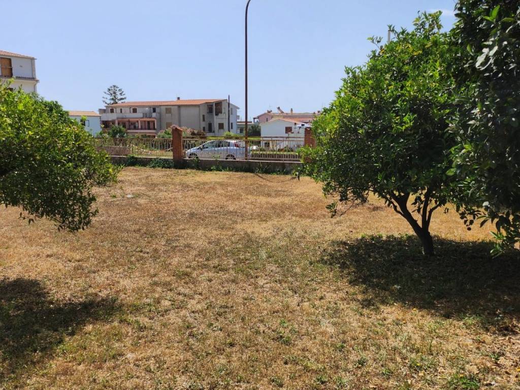 Terreno a Lotzorai in Via Camillo Benso di Cavour - Foto 2