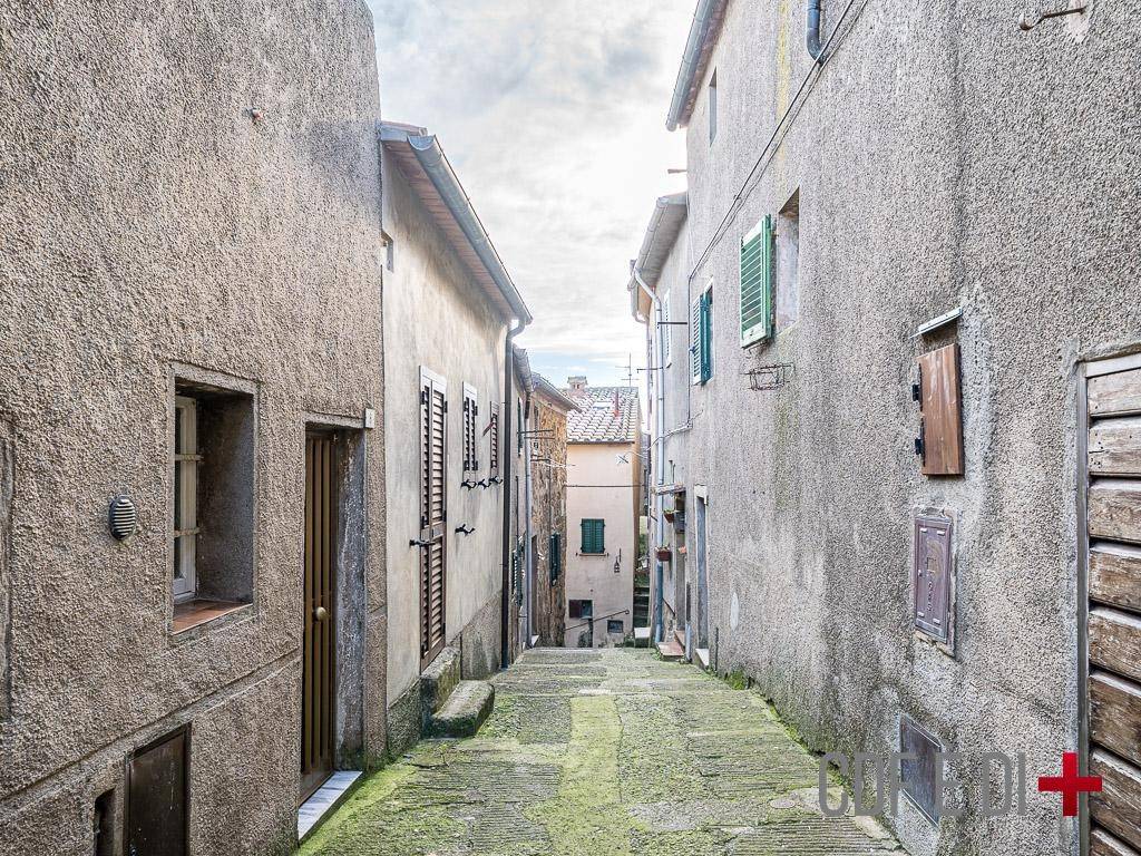 Casa indipendente a Roccastrada in Via Aldo Brandechi - Foto 2
