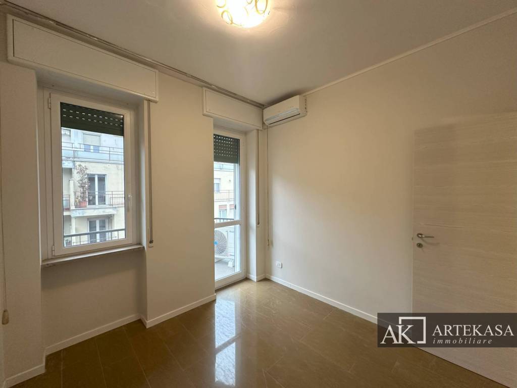 Appartamento a Novara in Via Scavini - Foto 4