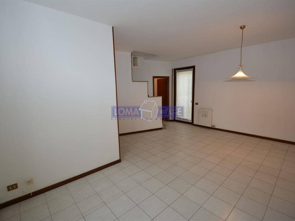 Casa indipendente a Lomagna in Via Garzia Lorca - Foto 3