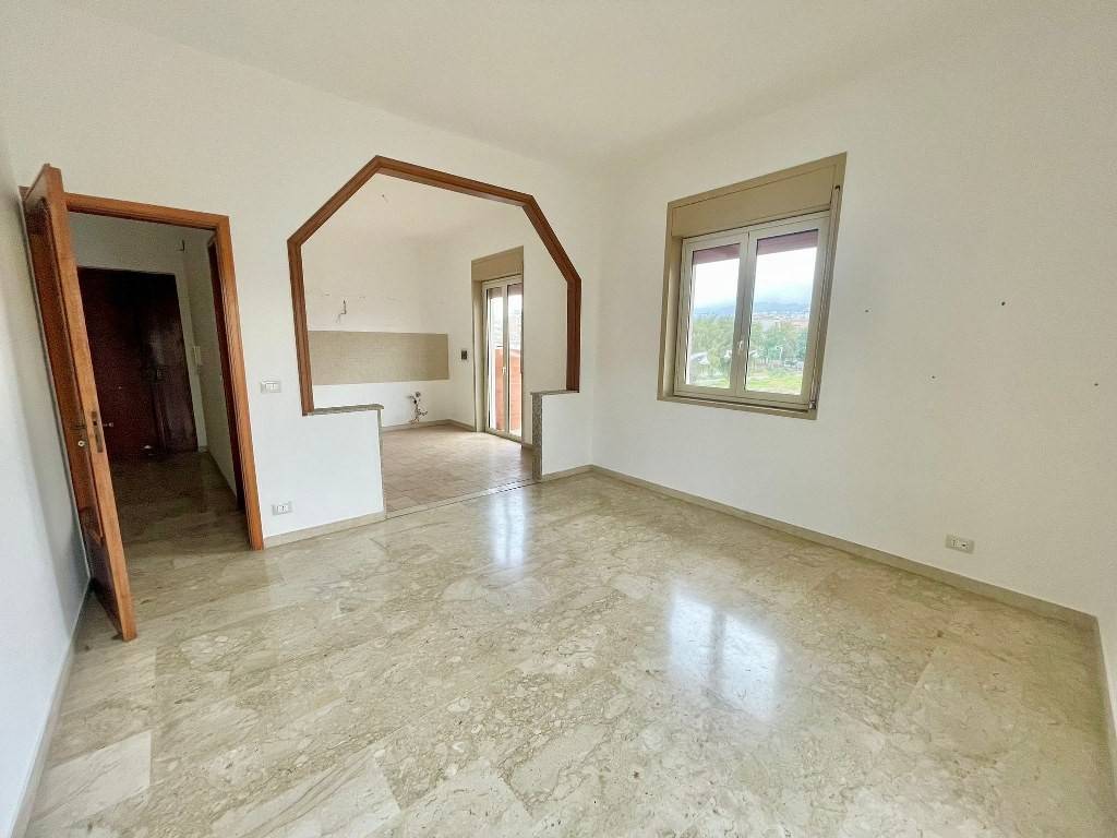 Appartamento a Reggio calabria in Via Sbarre Superiori - Foto 3