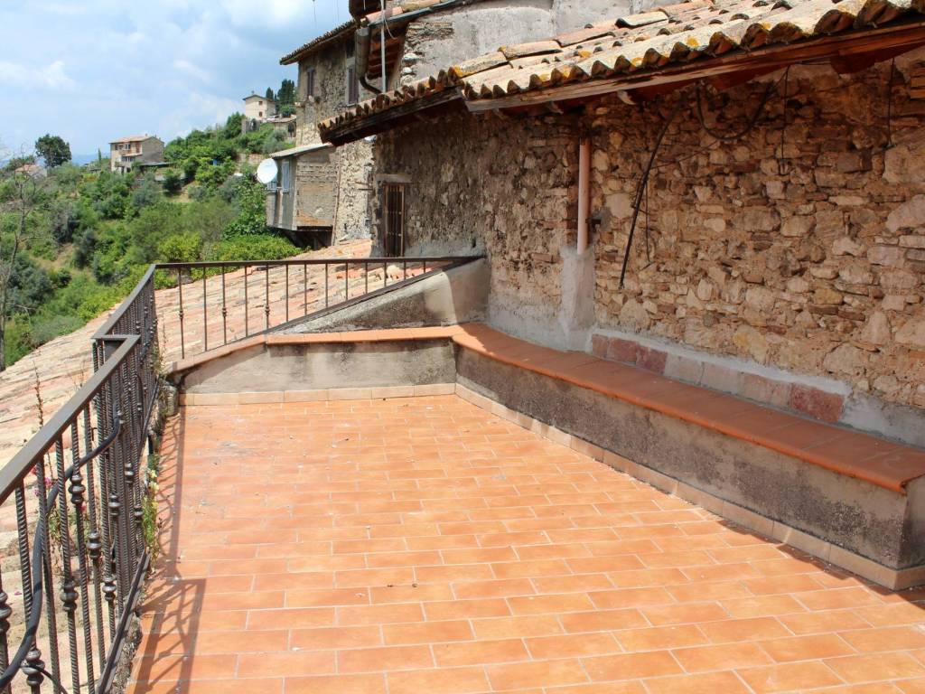 Appartamento a Poggio moiano in Via Pacina - Foto 3