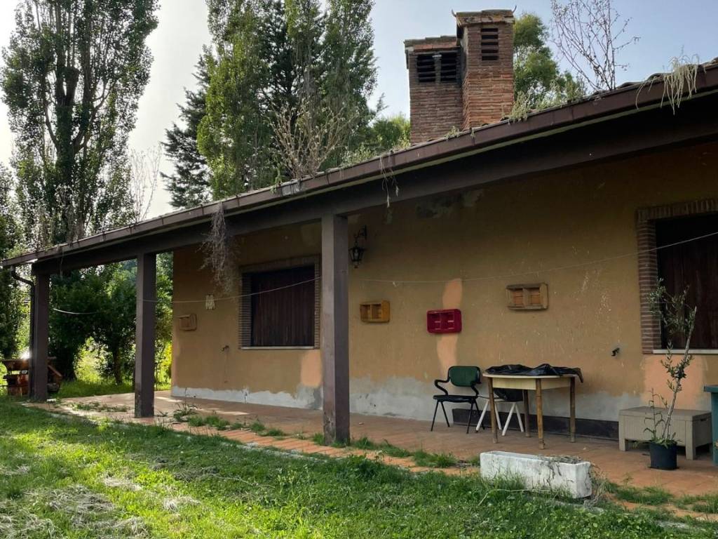 Villa a Paliano in Strada Provinciale - Foto 2
