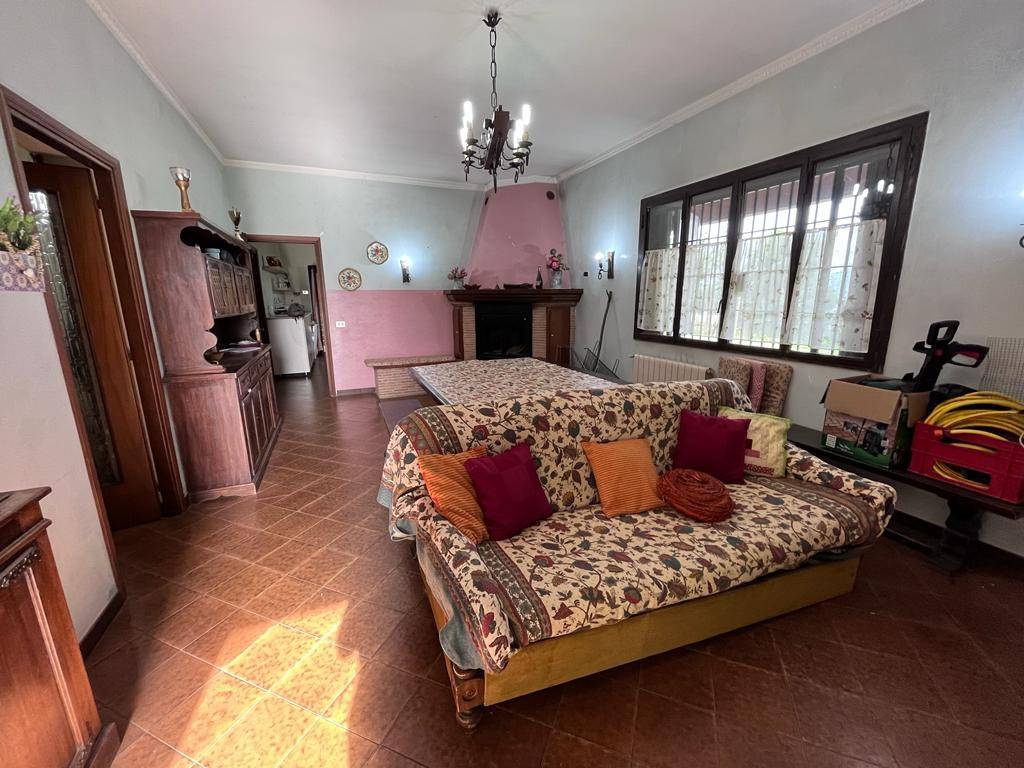 Villa a Paliano in Strada Provinciale - Foto 4