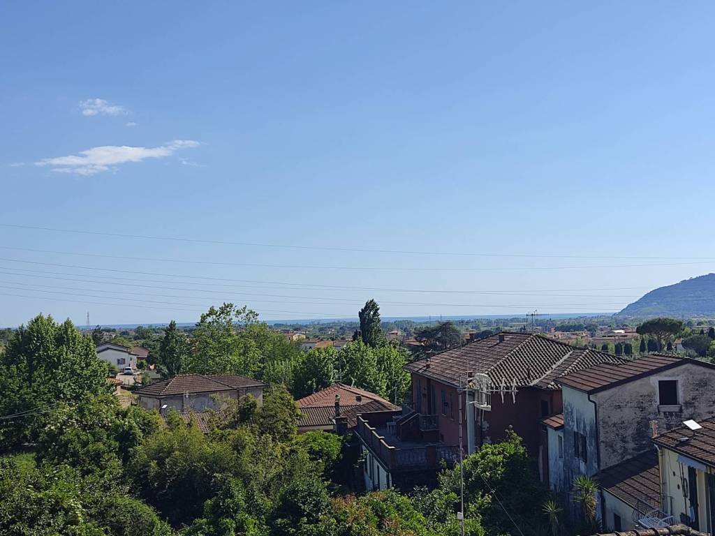 Casa indipendente a Castelnuovo magra in Via Gora, 4 - Foto 3