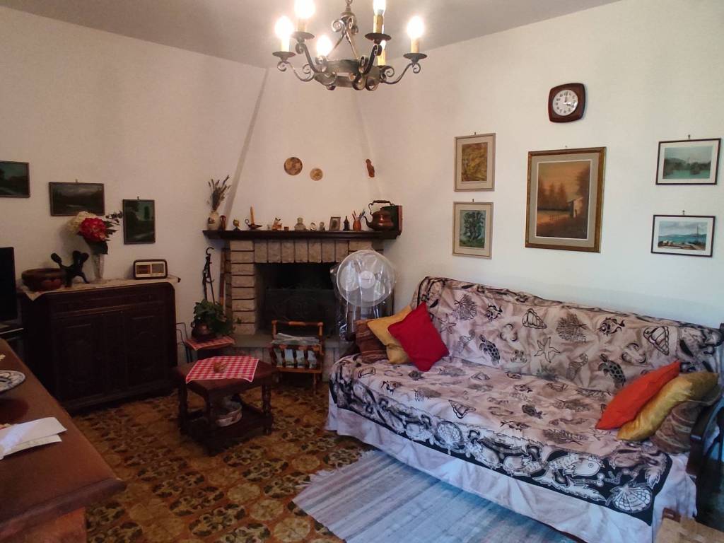 Casa indipendente a Castelnuovo magra in Via Gora, 4 - Foto 5