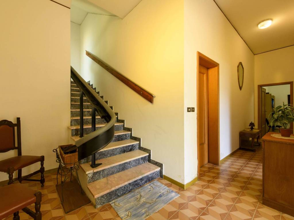 Villa a Gorizia in VIA UGO FOSCOLO - Foto 5